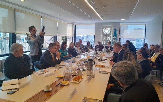 Conversatorio en PNUD con referentes institucionales
