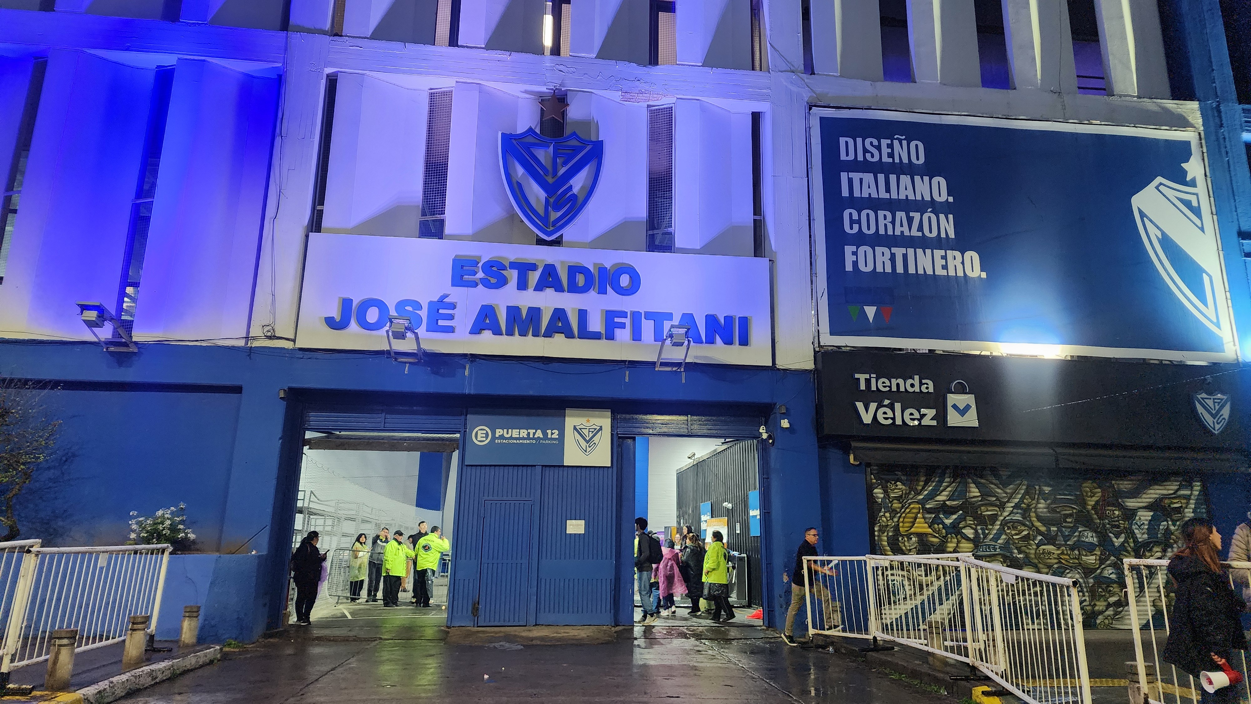 Estadio Amalfitani Vélez noche